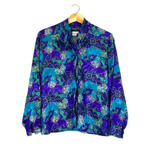 Women's Blue and Green Notations Blouse 8